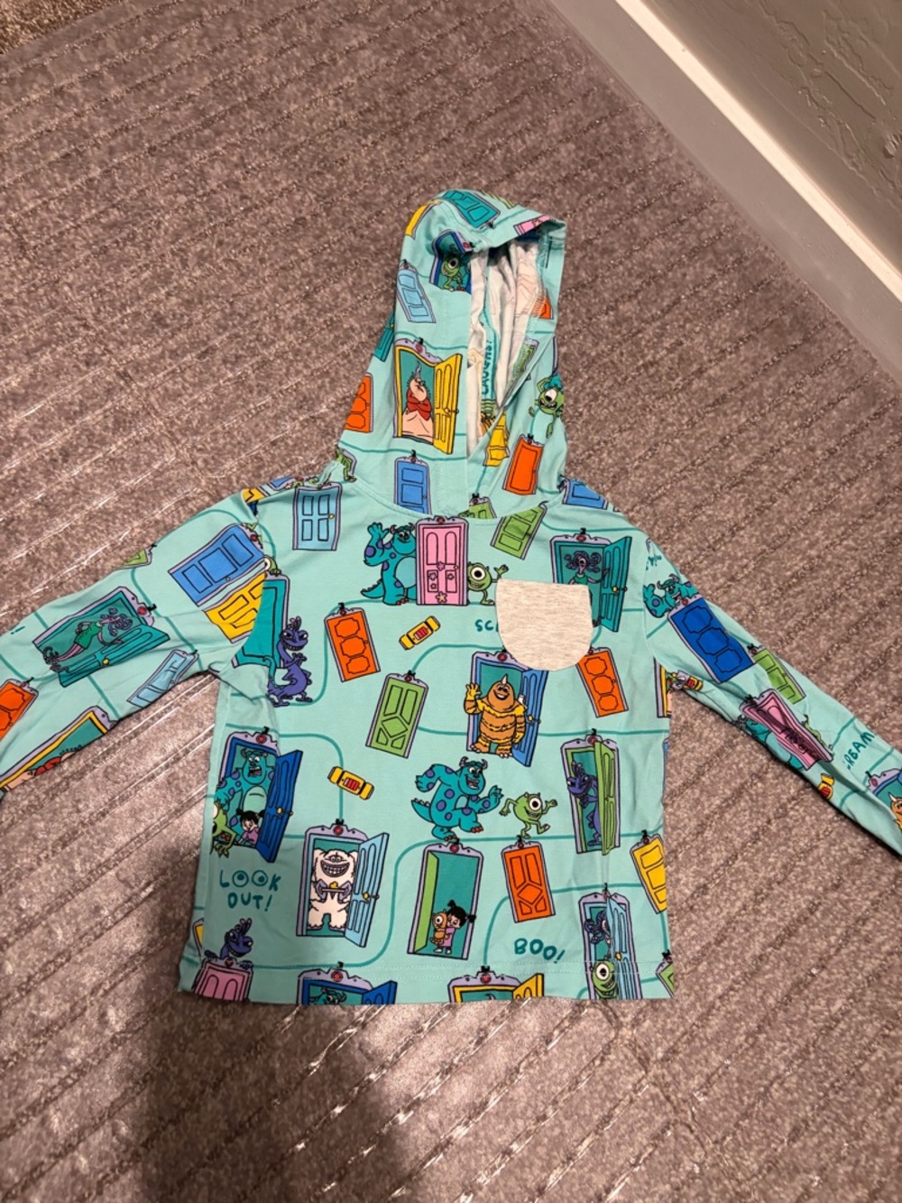 Little sleepy monsters, Inc. hoodie shirt play clothes 12-18